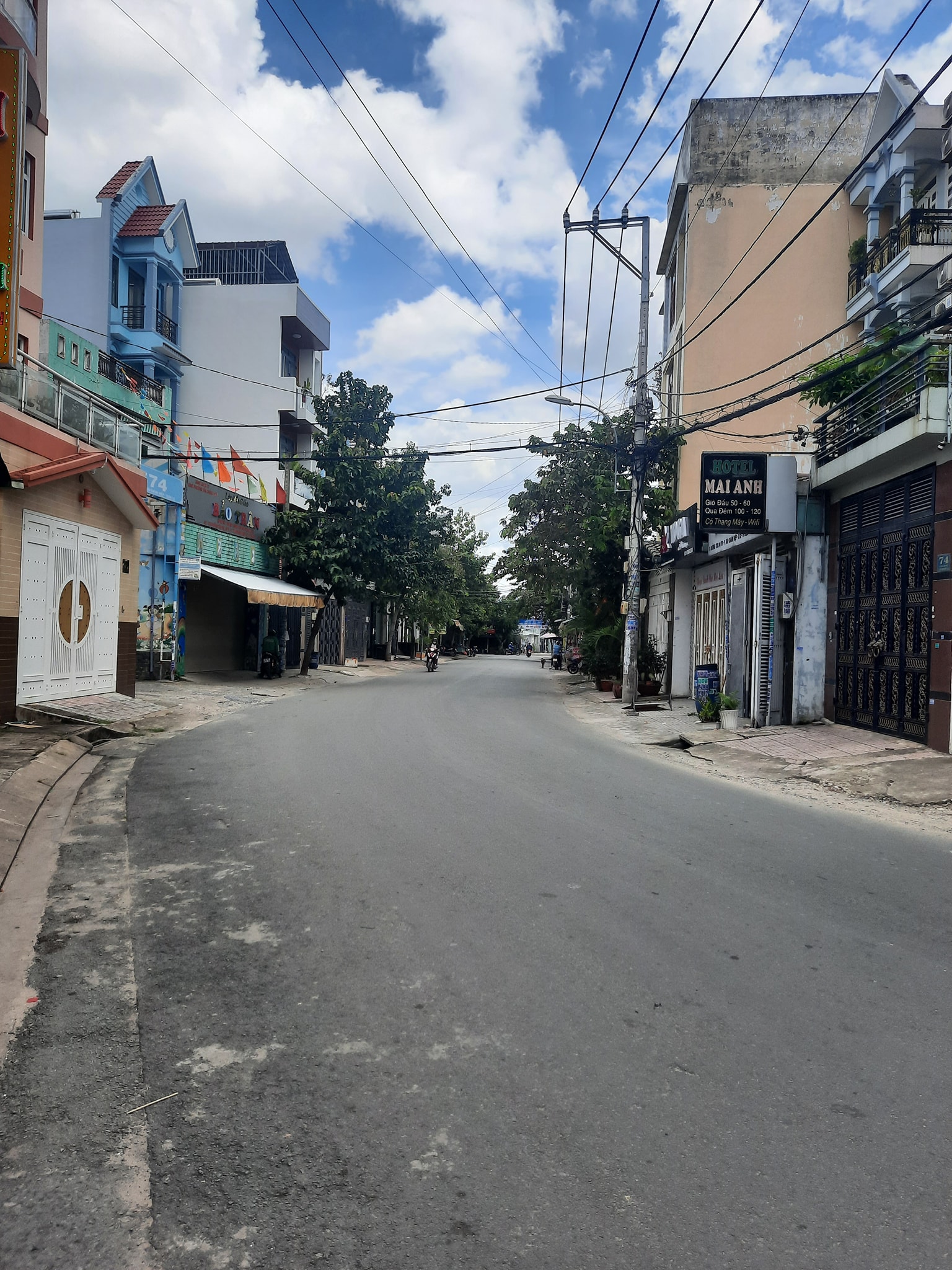 ban nha duong huynh thi hai