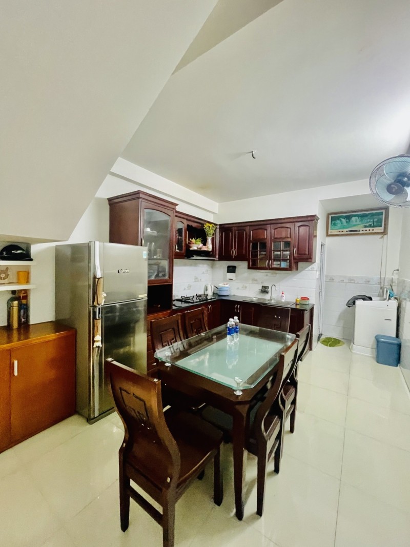 ban nha phu nhuan nguyen trong tuyen (5)