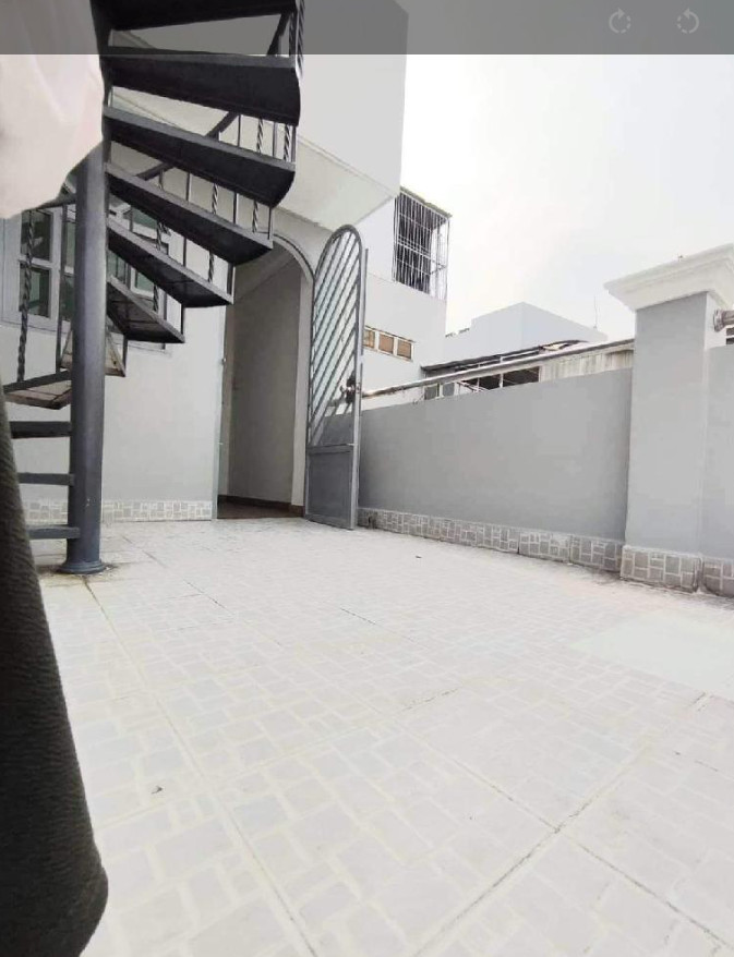 ban-nha-quan-10-duong-vinh-vien-can-ho-dich-vu-nha-be-tong-cot-thep