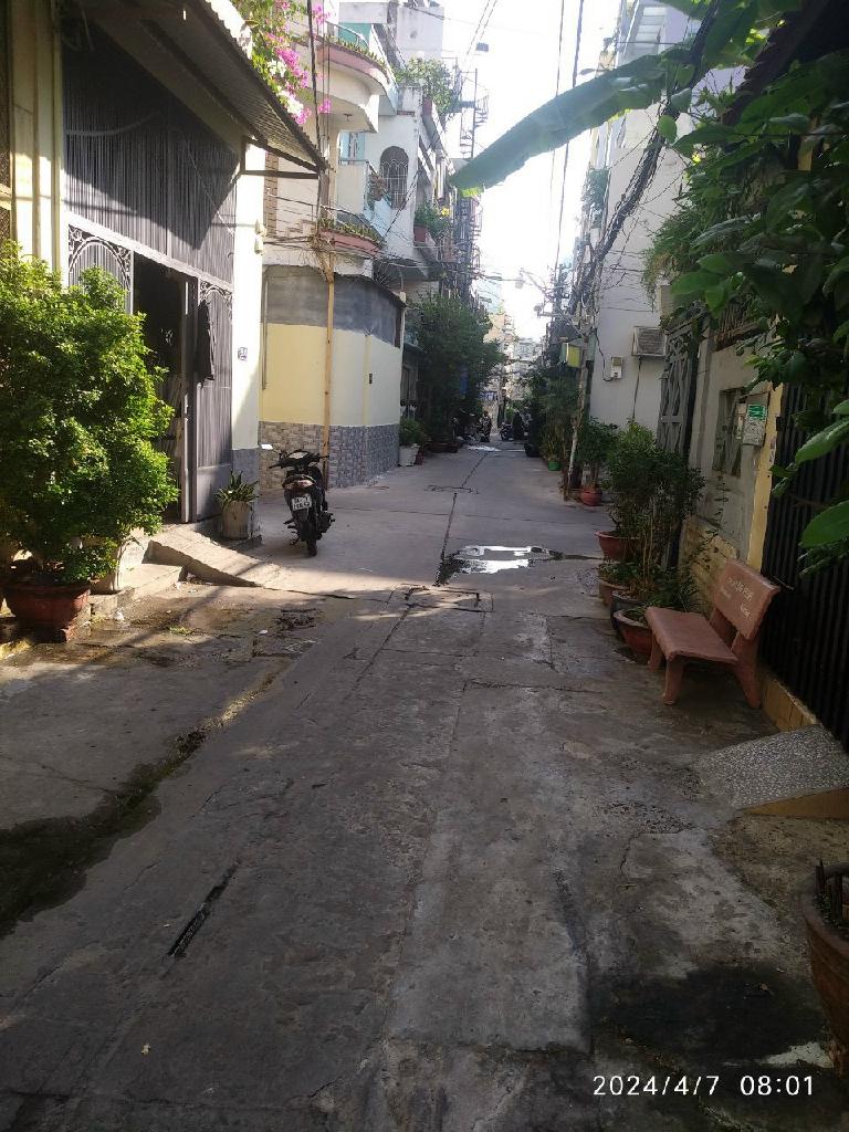 ban-nha-quan-11-duong-binh-thoi-phuong-9-hem-xe-hoi-nha-duoi-7-ty