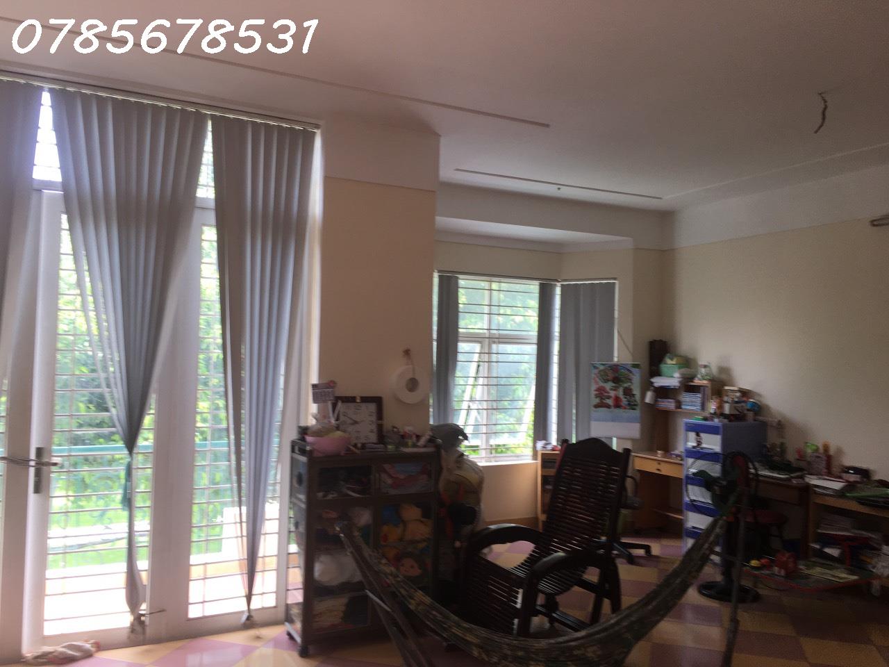 ban-nha-tan-phu.jpg_bak_638479922244380252