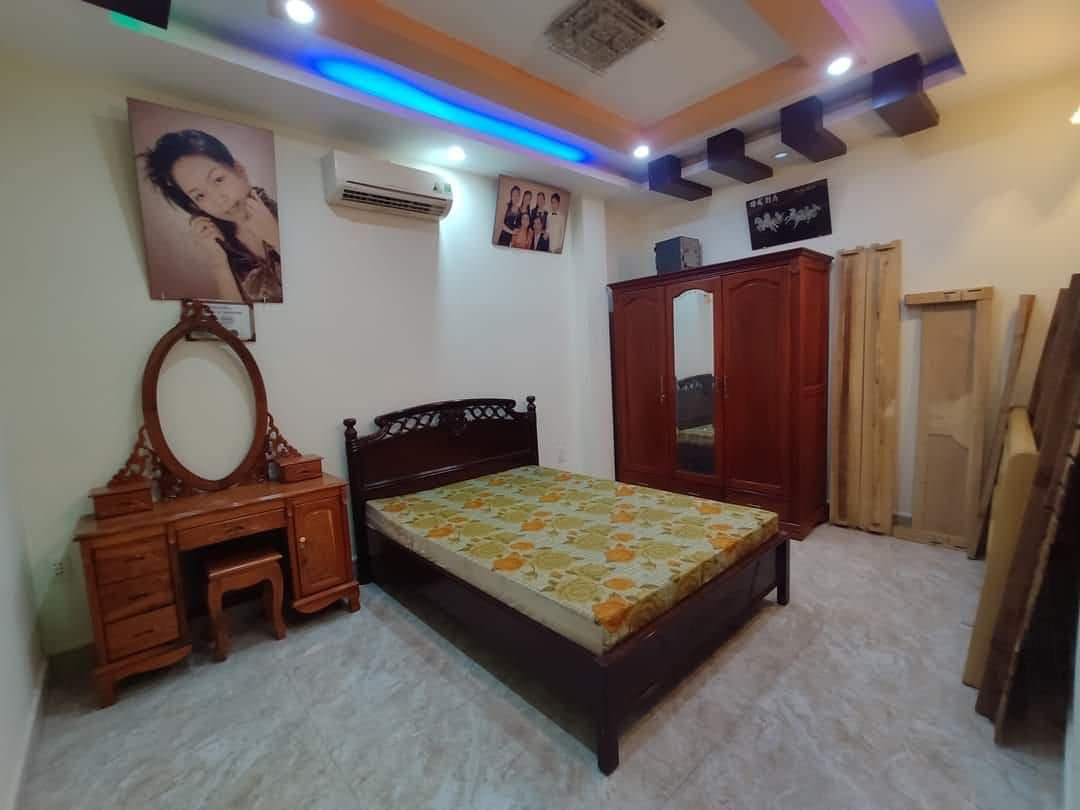 can-ban-gap-nha-mt-kinh-doanh-phu-tho-hoa-0785678531