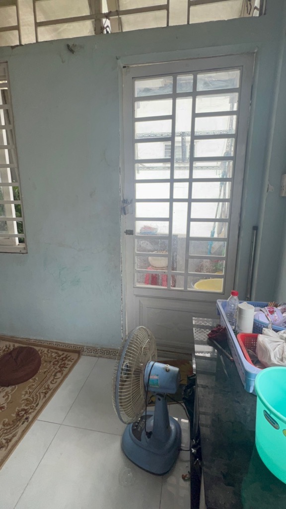 iny-64906E3F-luxytqla_11_luxytqx4