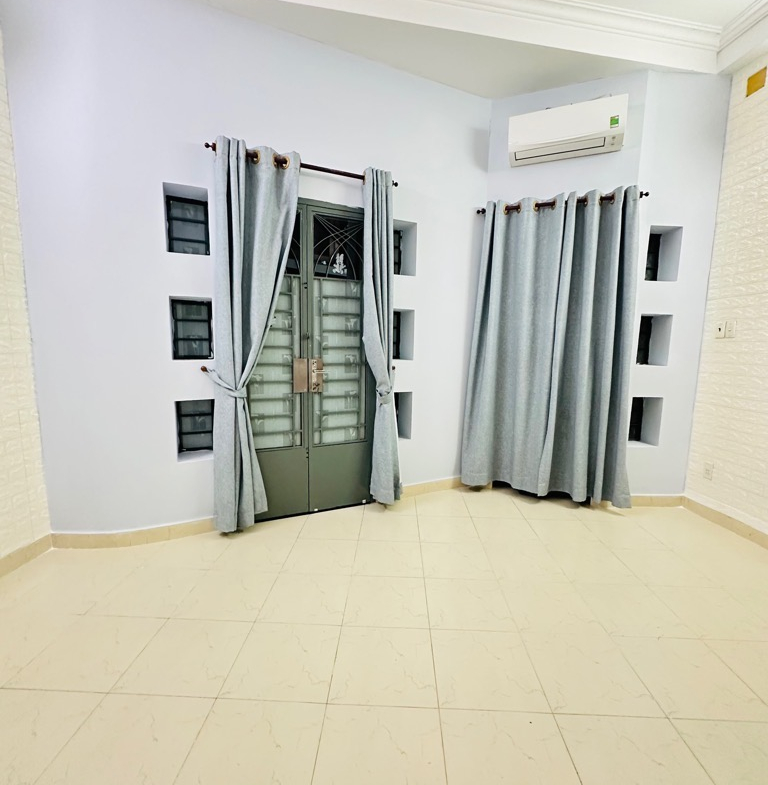 jvn-3F7A3368-lutr1971_9_lutr19ci