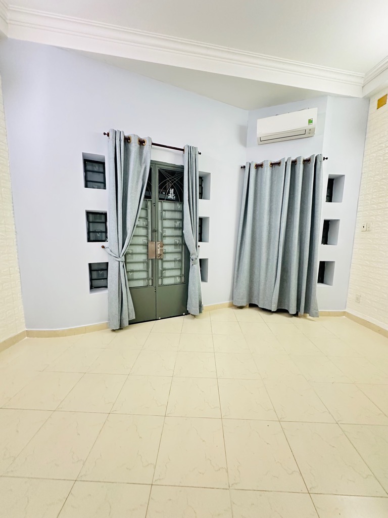 jvn-3F7A3368-lutr1971_9_lutr19ci