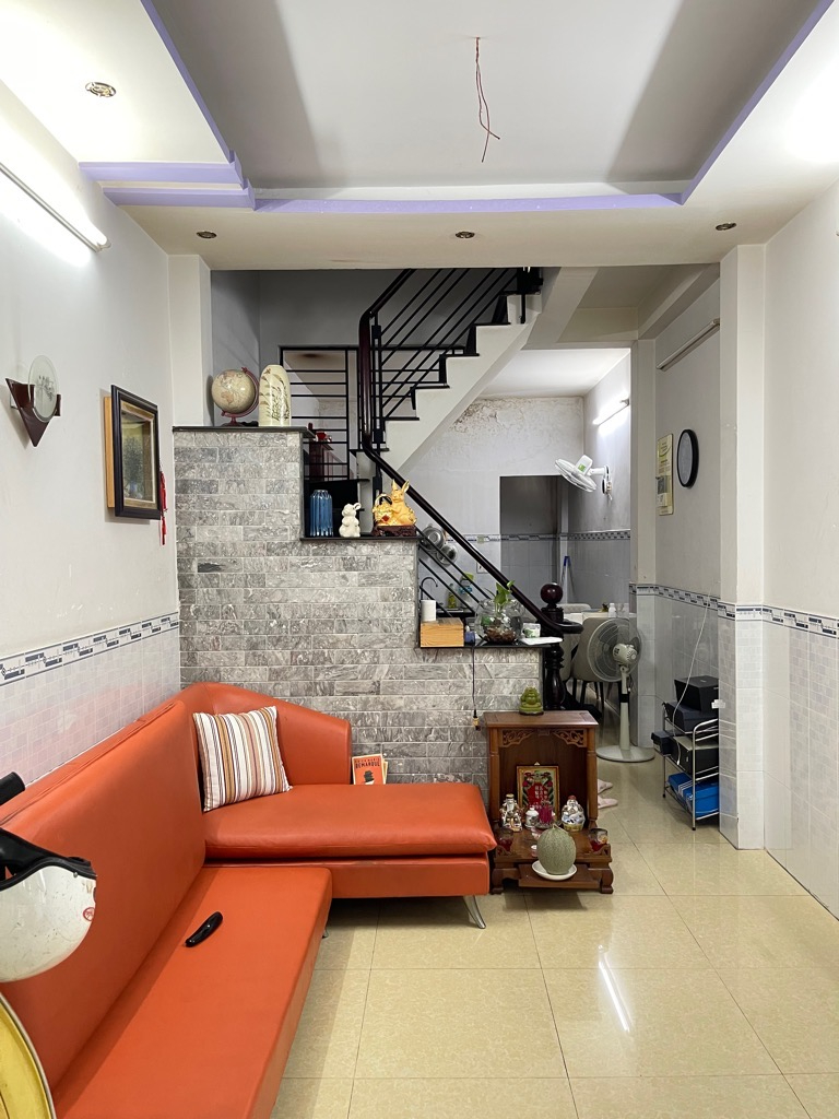 kf9-99342E54-lv9ddhy5_11_lv9ddik4