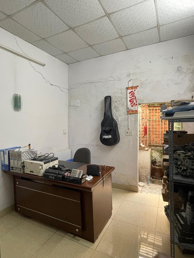 kf9-99342E54-lv9ddhy5_15_lv9ddin6