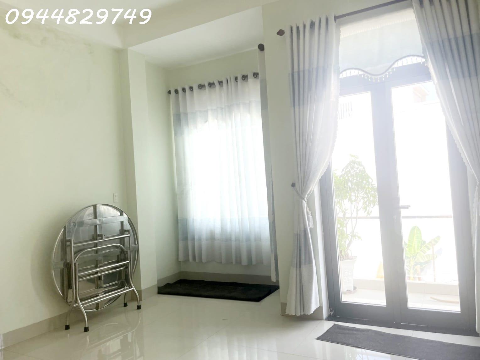 o to tran hoanh nam viet a sap ham 3 ty ngu hanh son da nang (1).jpg_bak_638496381870971743