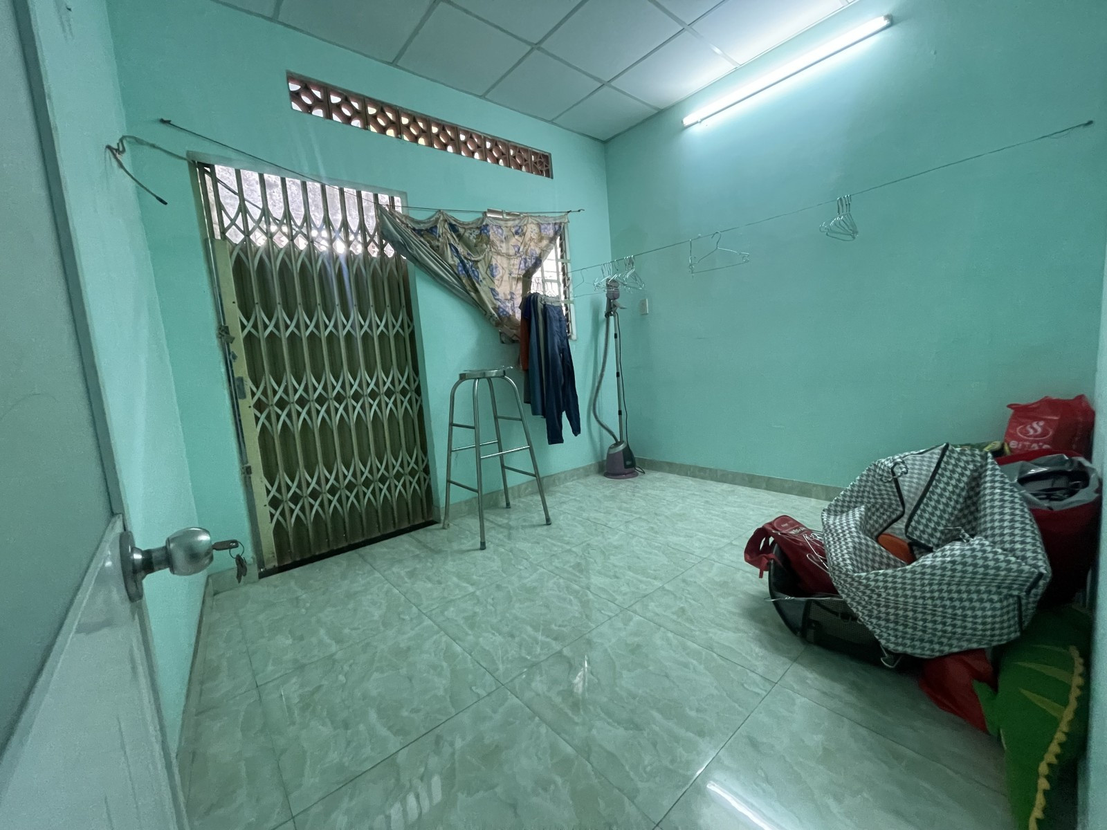 z4992687168667_2e5b9db8f8001e0b7f9d78be546b6181