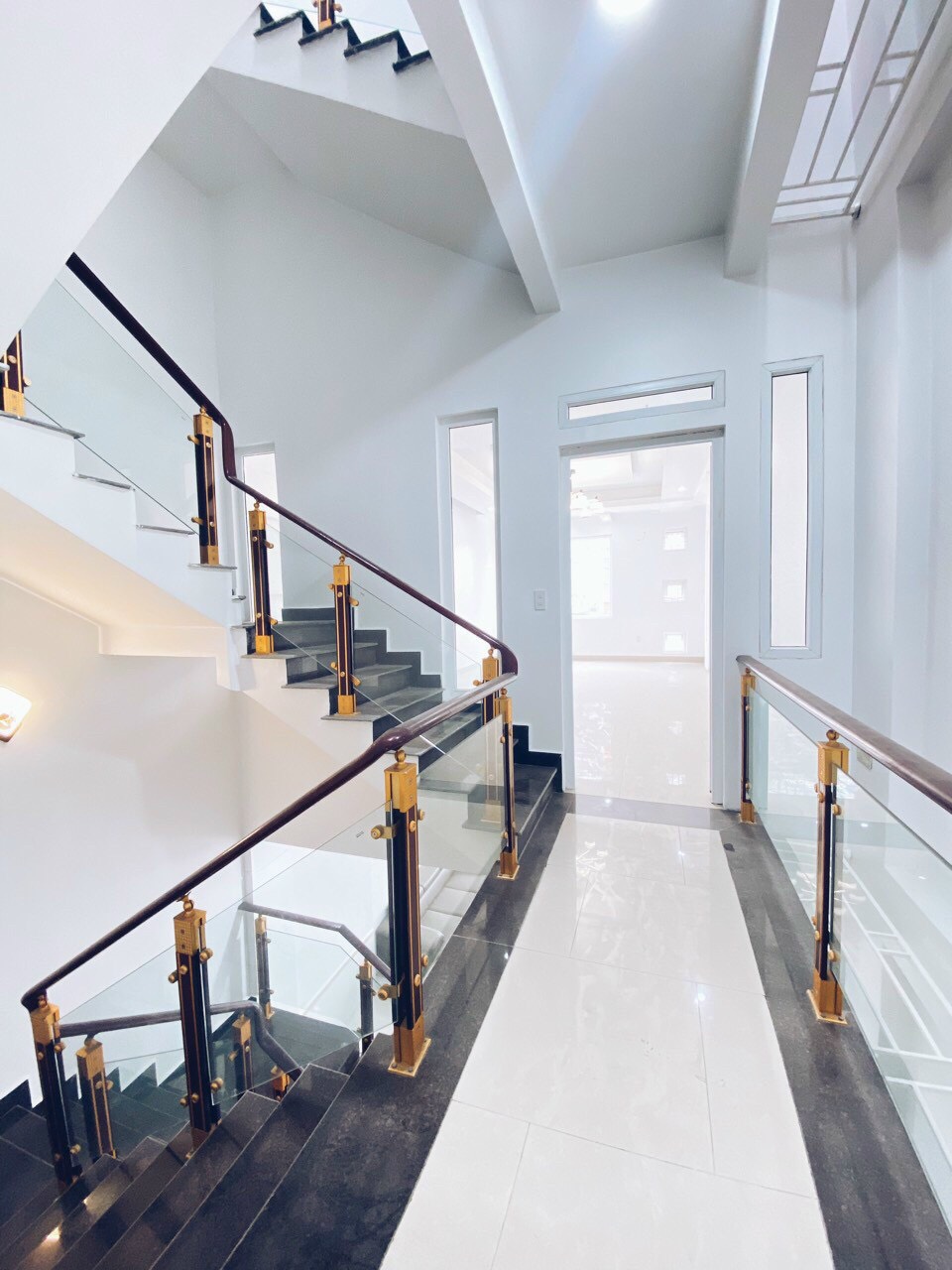 z5110538074592_8ec2c3ad1517d09c1ef3314f7c7c4dce