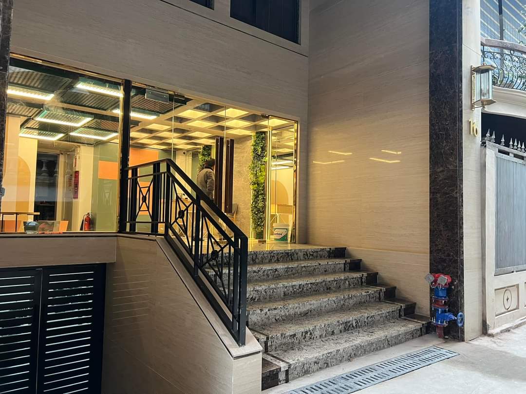 z5211818012999_a26edb04d5a7c628b1092036fc065af1