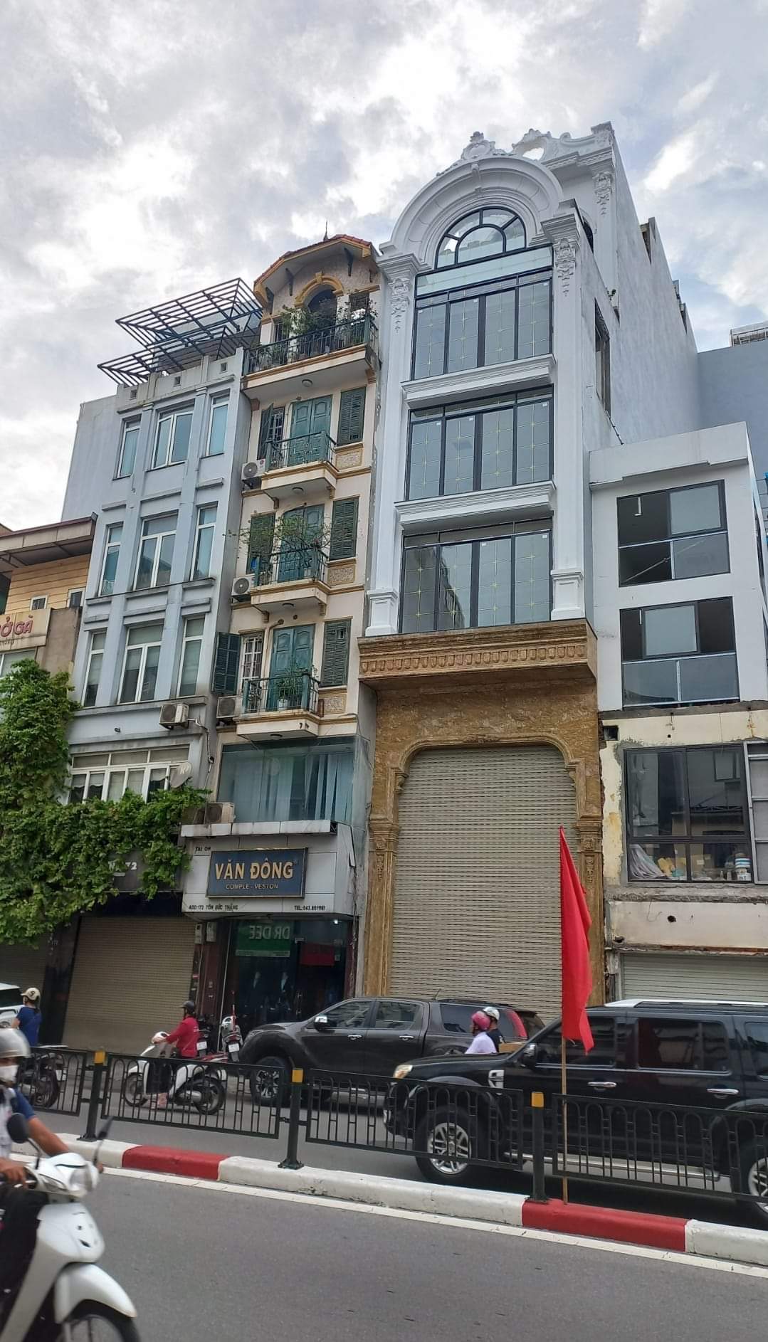 z5240619236485_5f7733bd93b690354fb26dedd6d6e7ef