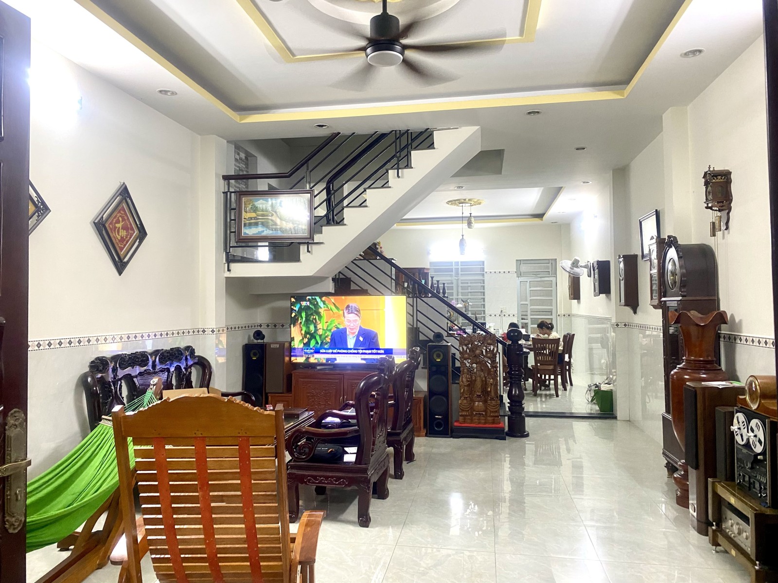 z5309969089674_4ab414fe58408ed12ba03c027b79a2c4