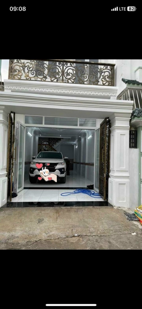 z5311535353549_9f090f52de2bc96e7be8d75948d6fe02