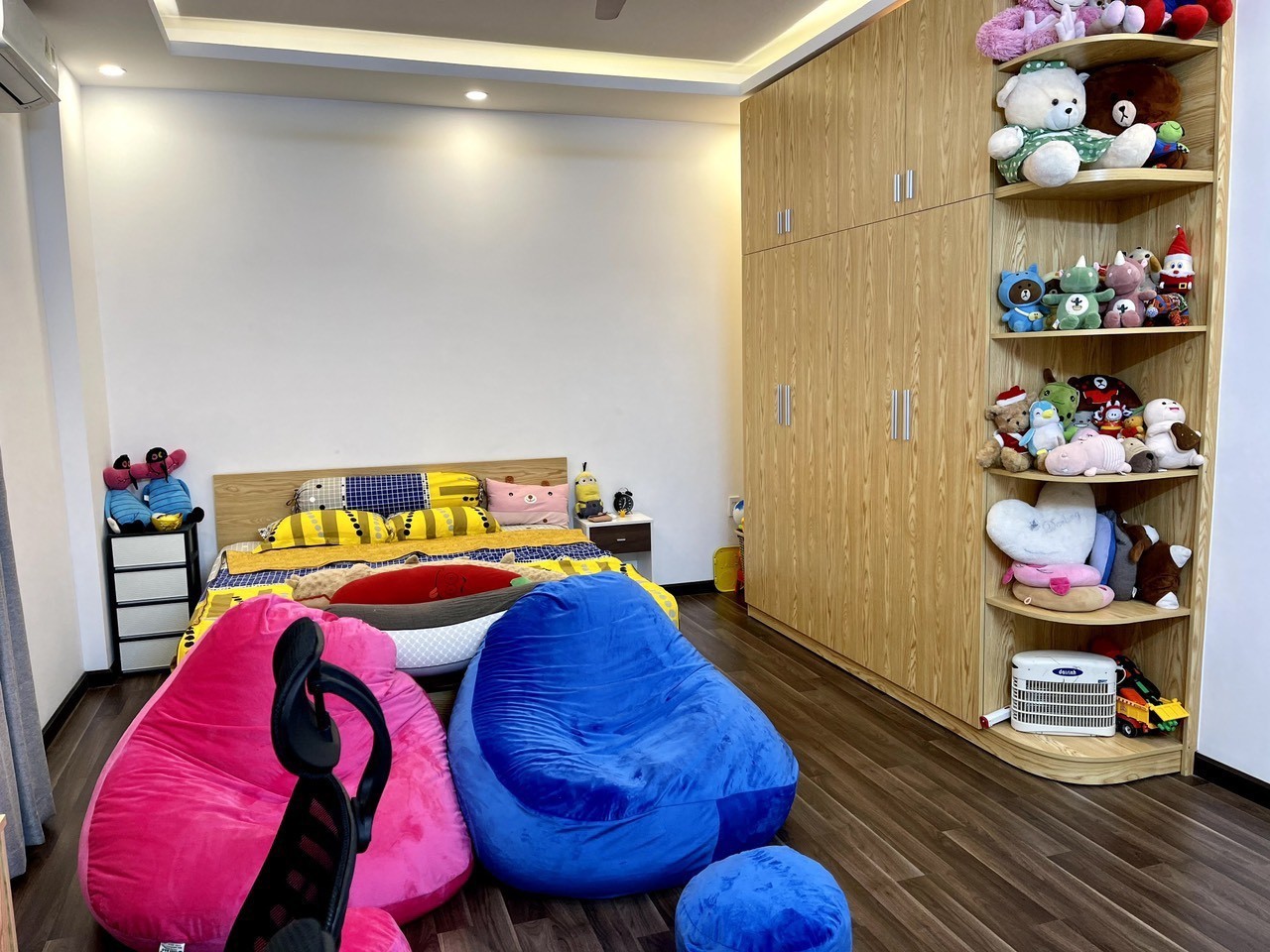 z5312710803736_86e1ec6f3379d0a6f1f214d8c7aa9518