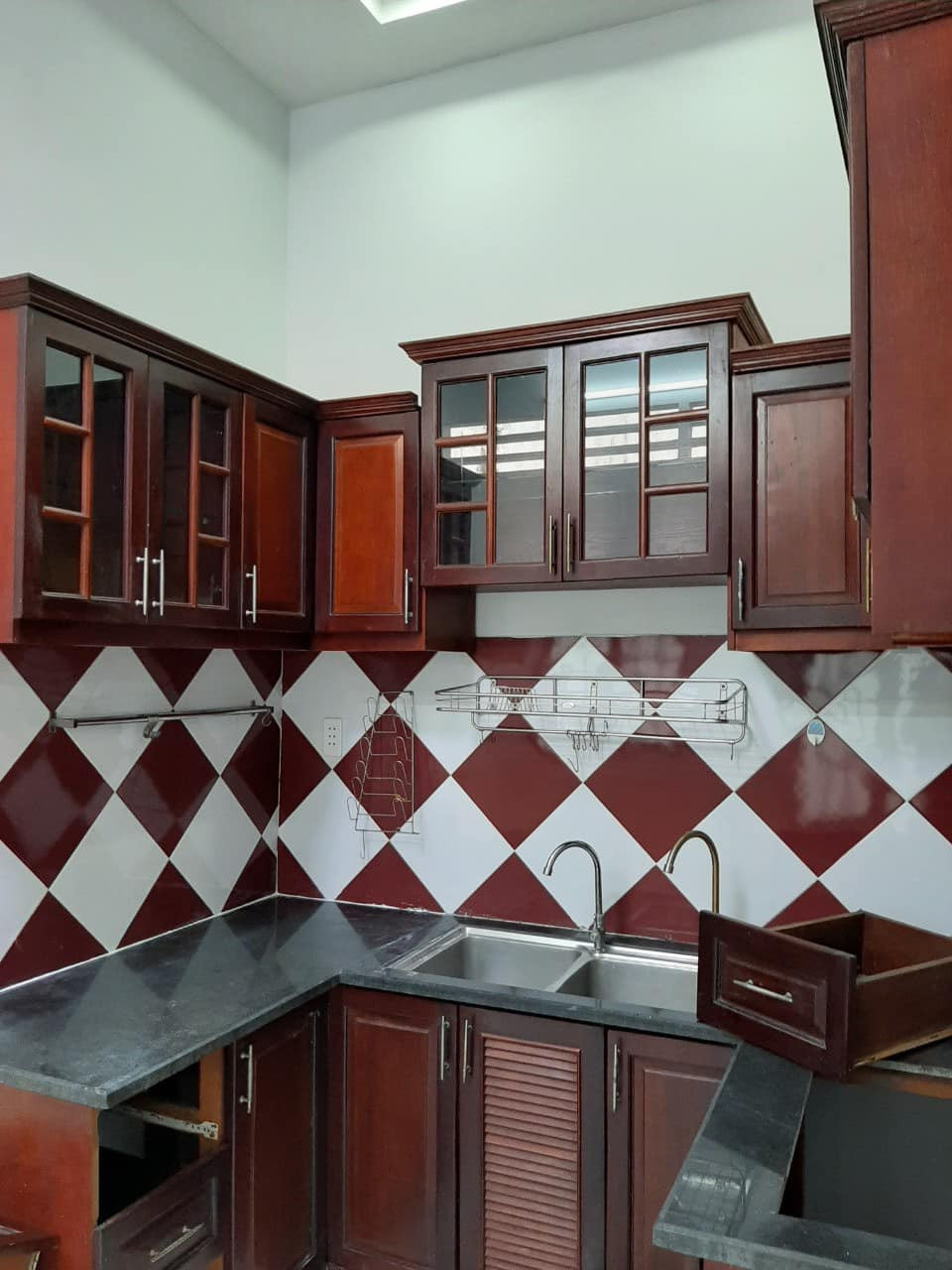 z5314314320284_ada39e379a45a5c058b68690c7c7a0c3