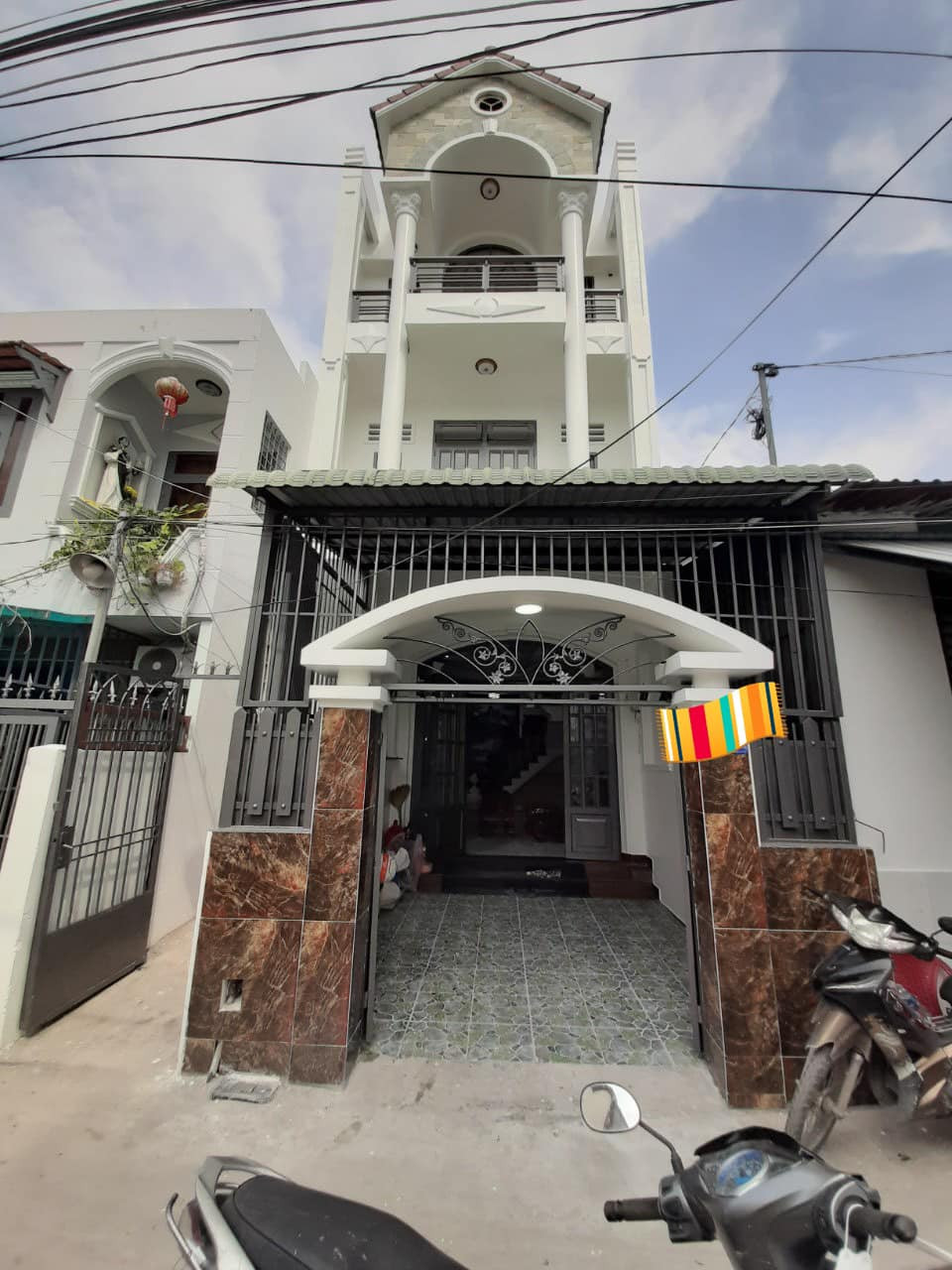 z5314314340441_9de9c32b70db379a60ce48b5f3eb50bc