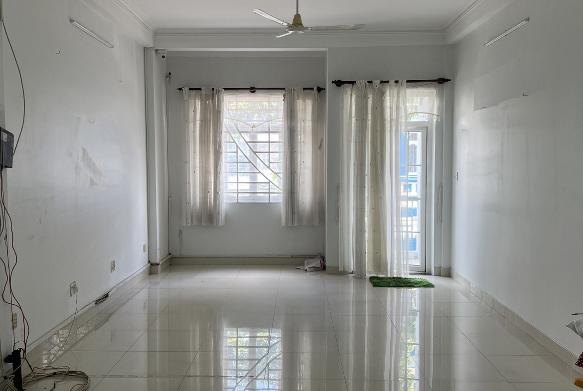 z5317234035493_73572dfeb8a3228fabf114e5c2aa2f7b