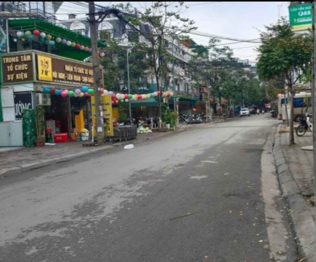 z5323517484788_ec9c6490a12d434d570790b099de39f1