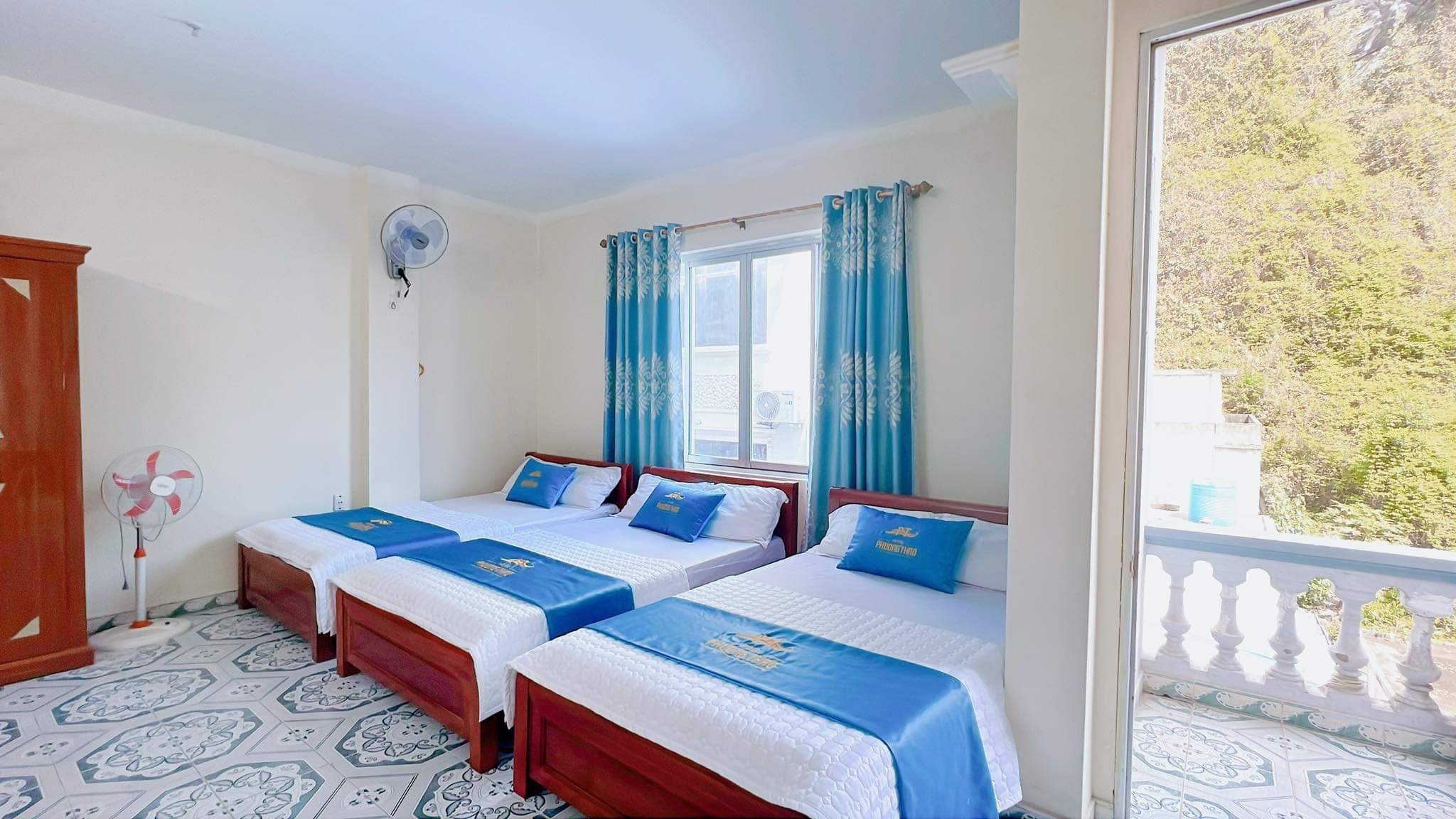 z5327561607206_d9e95fd7a06b81868b92032d32f547eb