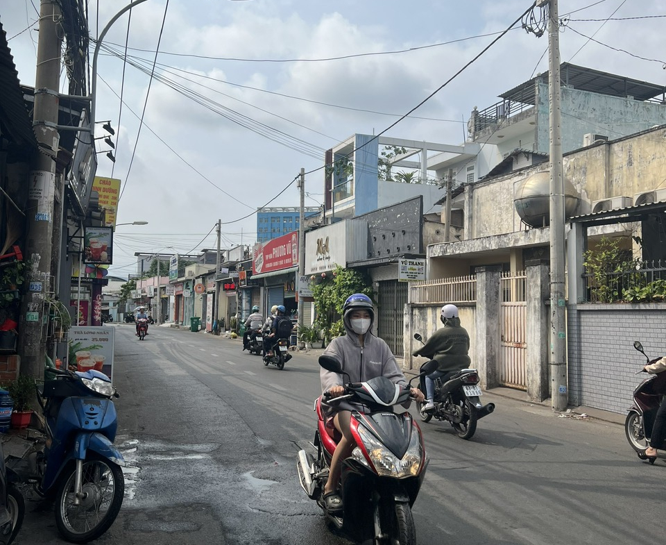 z5329503228045_50a44678c9f19791056c4f2522ab2537