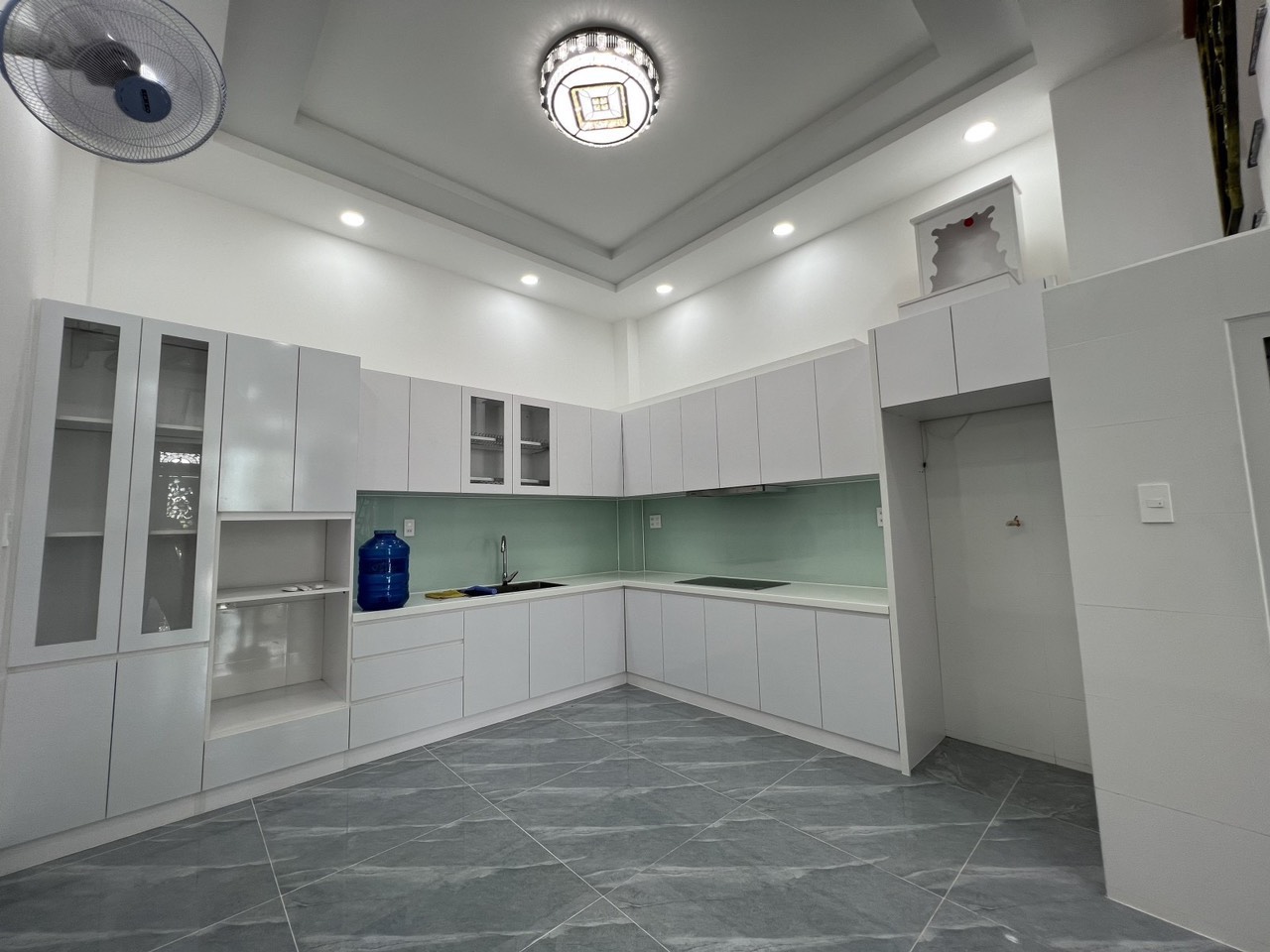 z5332928938160_4087d8f7190ac3f838705ecef23cac7f