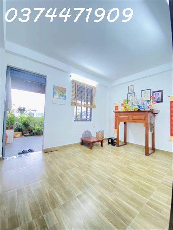 z5333948208553_4bfc158afdc7f94c5fbe3daaa86dc5ef