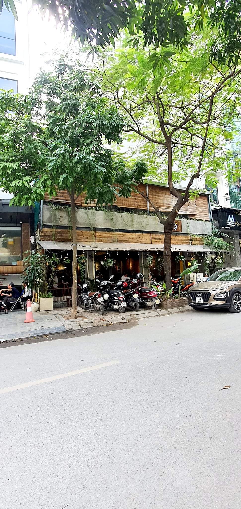 z5338819287065_81d4c2d8a6af499bc25fa9a50905e6c7