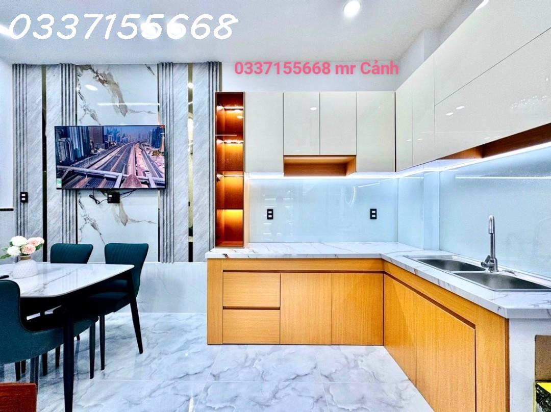 z5340984329157_60c4c7d529e3bc28856106830b49765e