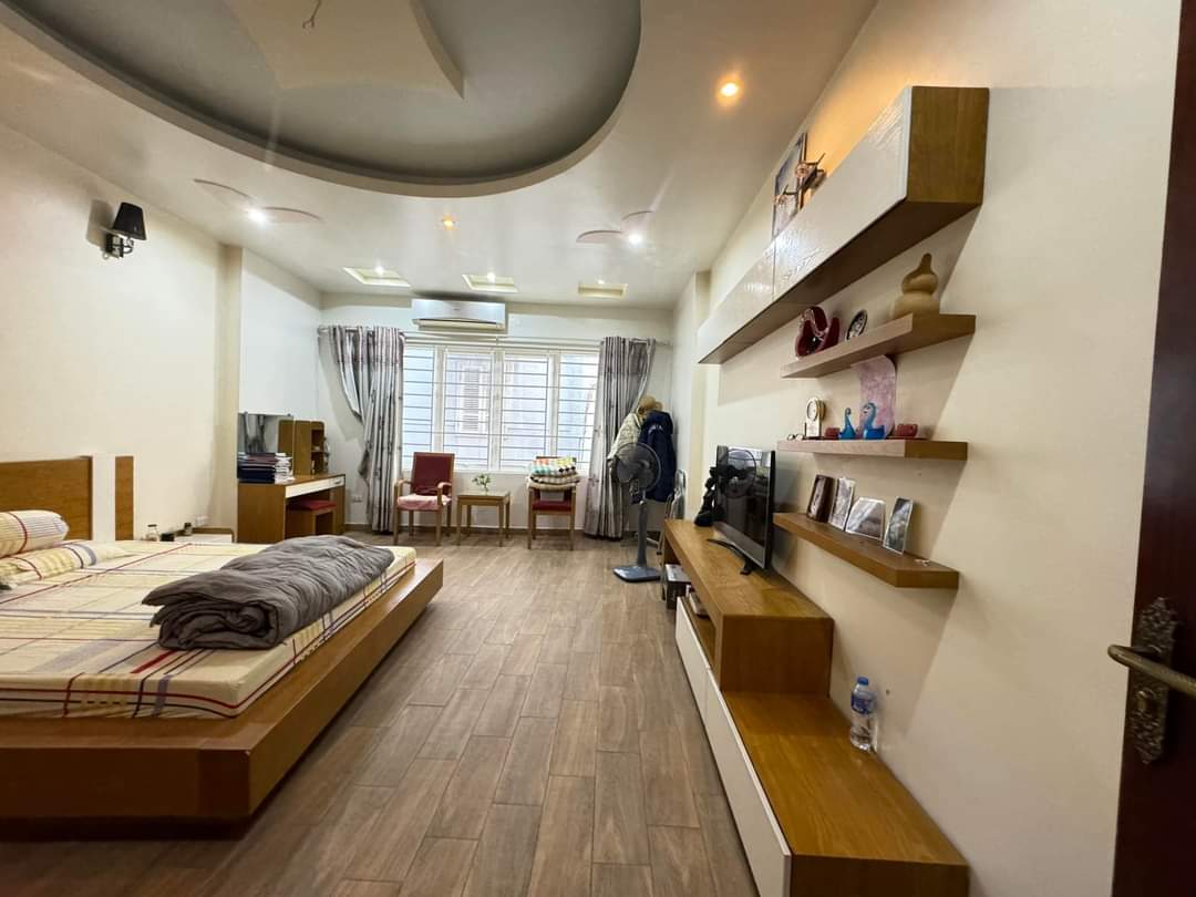 z5349813922252_7d34d854650e5d82d3384487bca6ce51