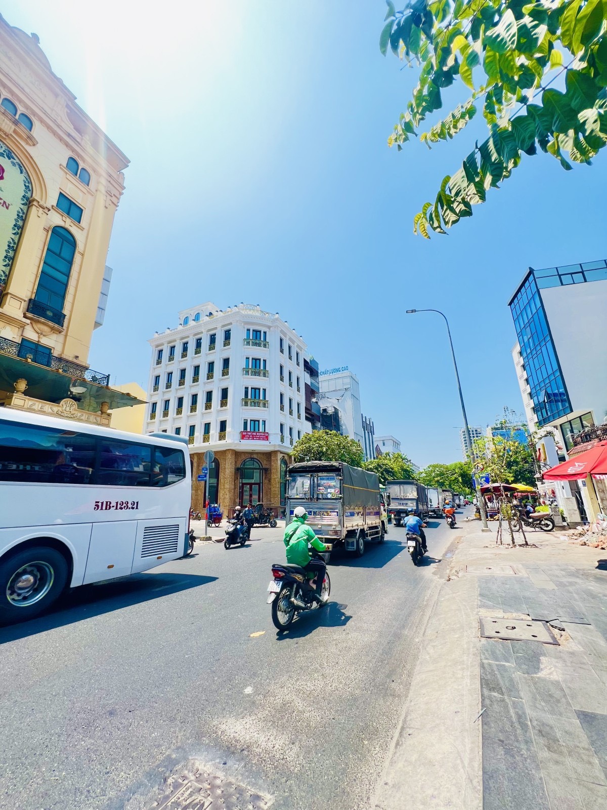 z5353310374927_cc7777c86649b517f72ff02e089d087e