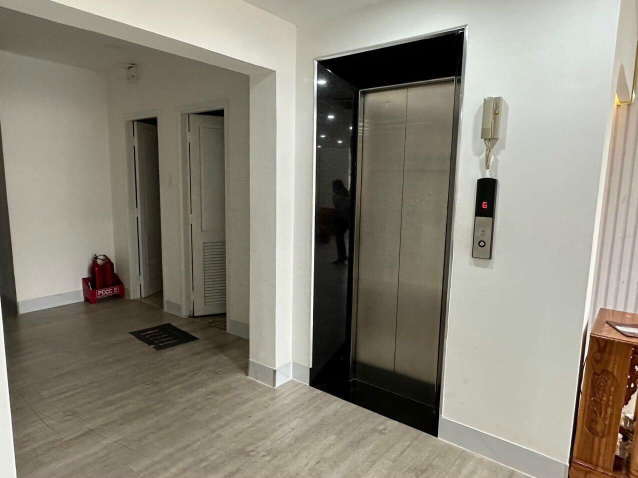 z5353943763885_67b67186532b3b28cf25f182865a6b18