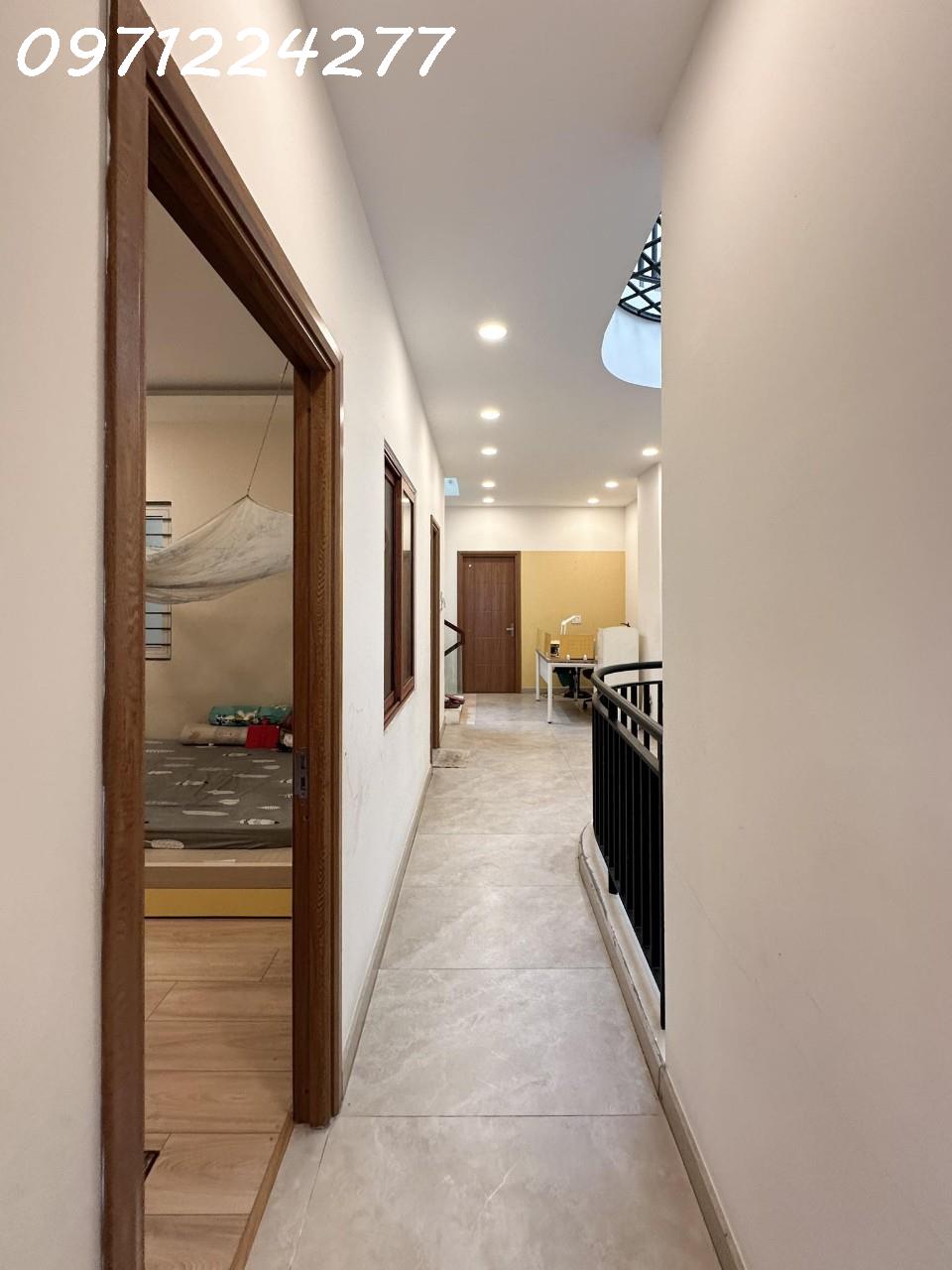 z5354578815418_d31ac5108d2d8460320c7e41a5a5b035