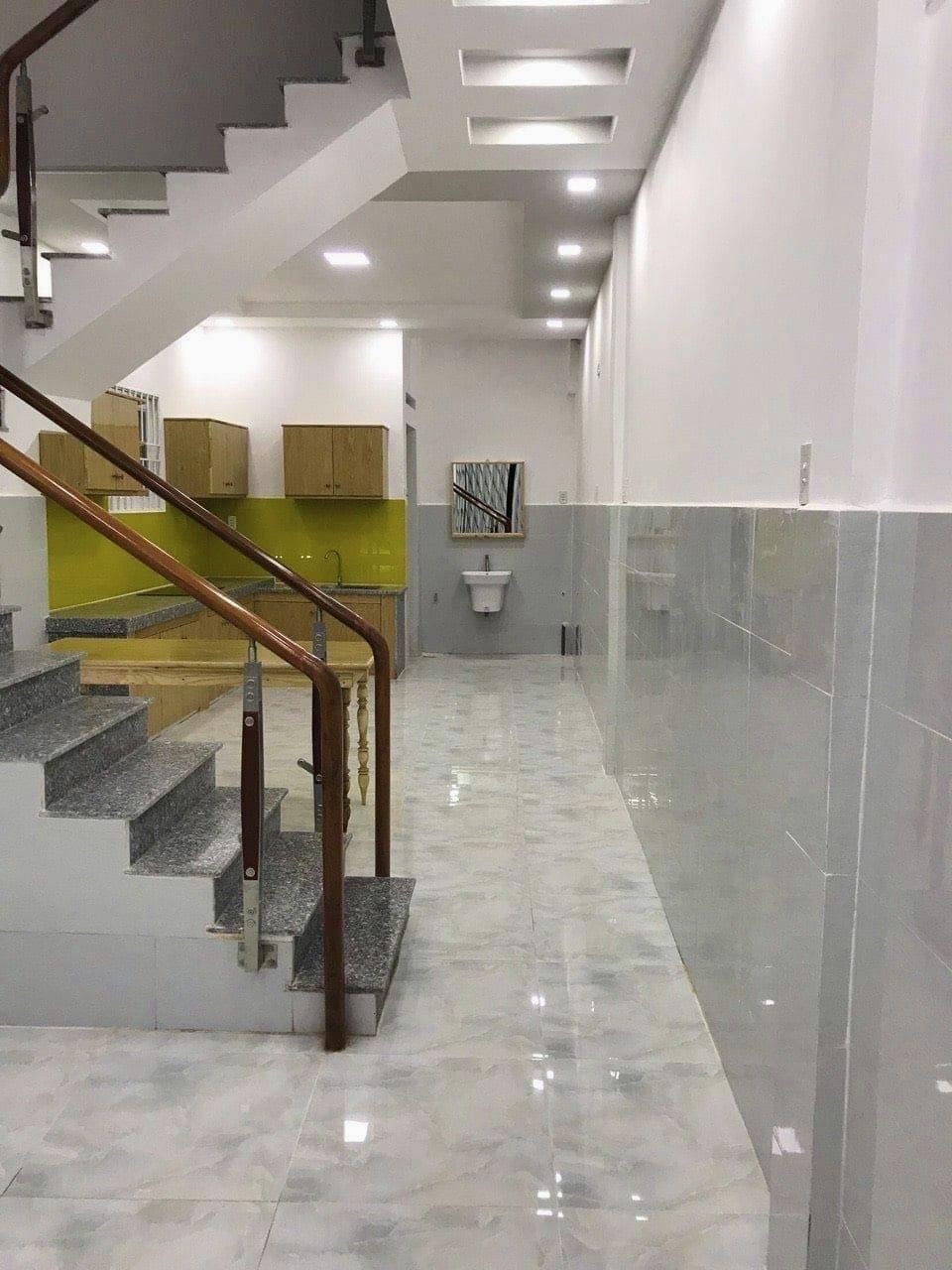 z5355420460609_050b6372de5e165e99a32aa80208f1da