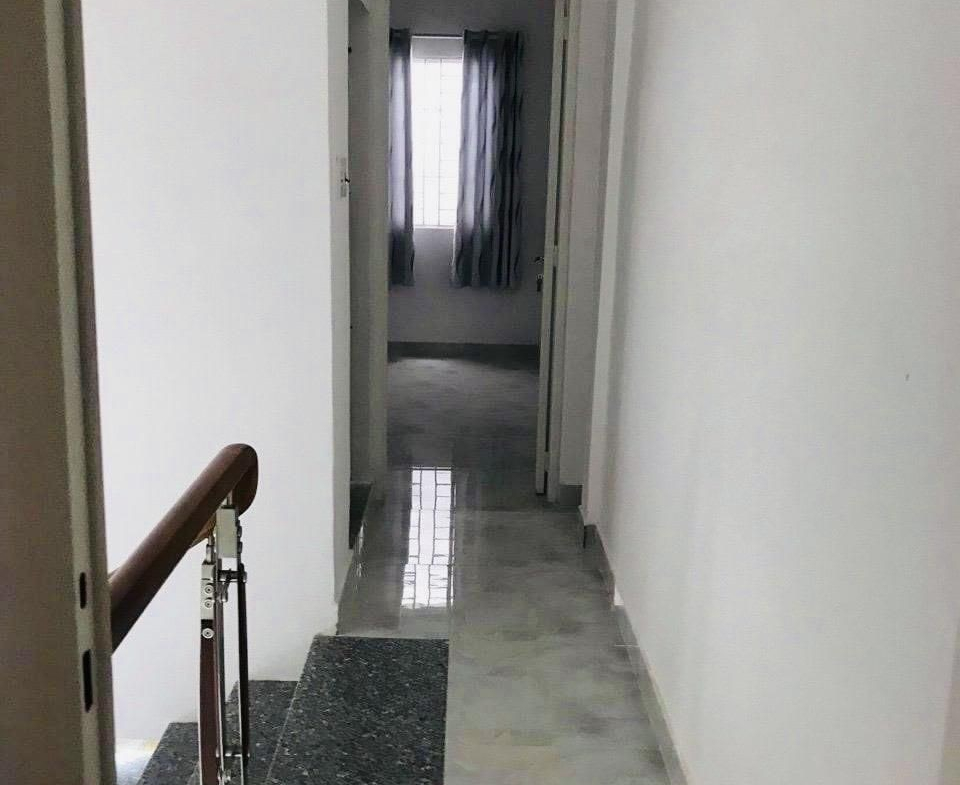 z5355420461737_127ad69ac7f6fbed66454ff0f8e66ac1