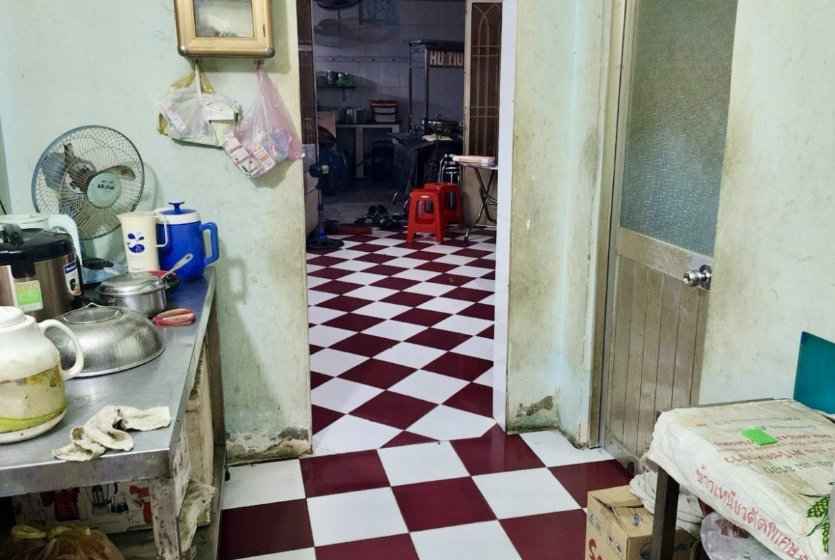 z5358410770435_4d65b06a0af79193a3221f85baec1346