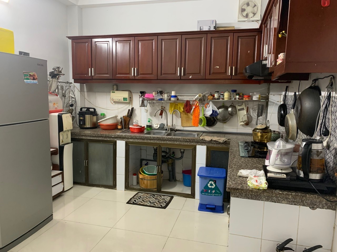 z5360800144538_ad6ee4e5f1fdcc5f984a3179b8c059f8