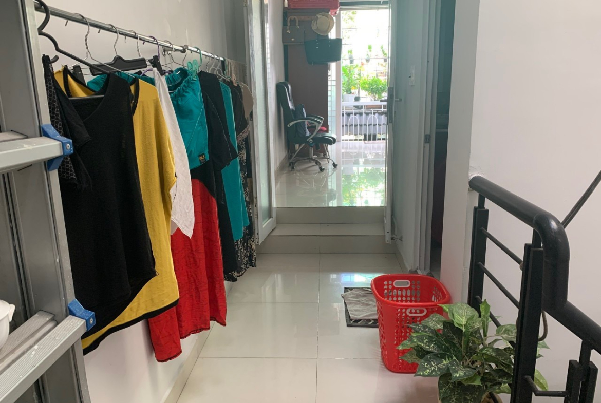 z5360800170714_6fcf543ca965e793f1b243fc6b40bf9b