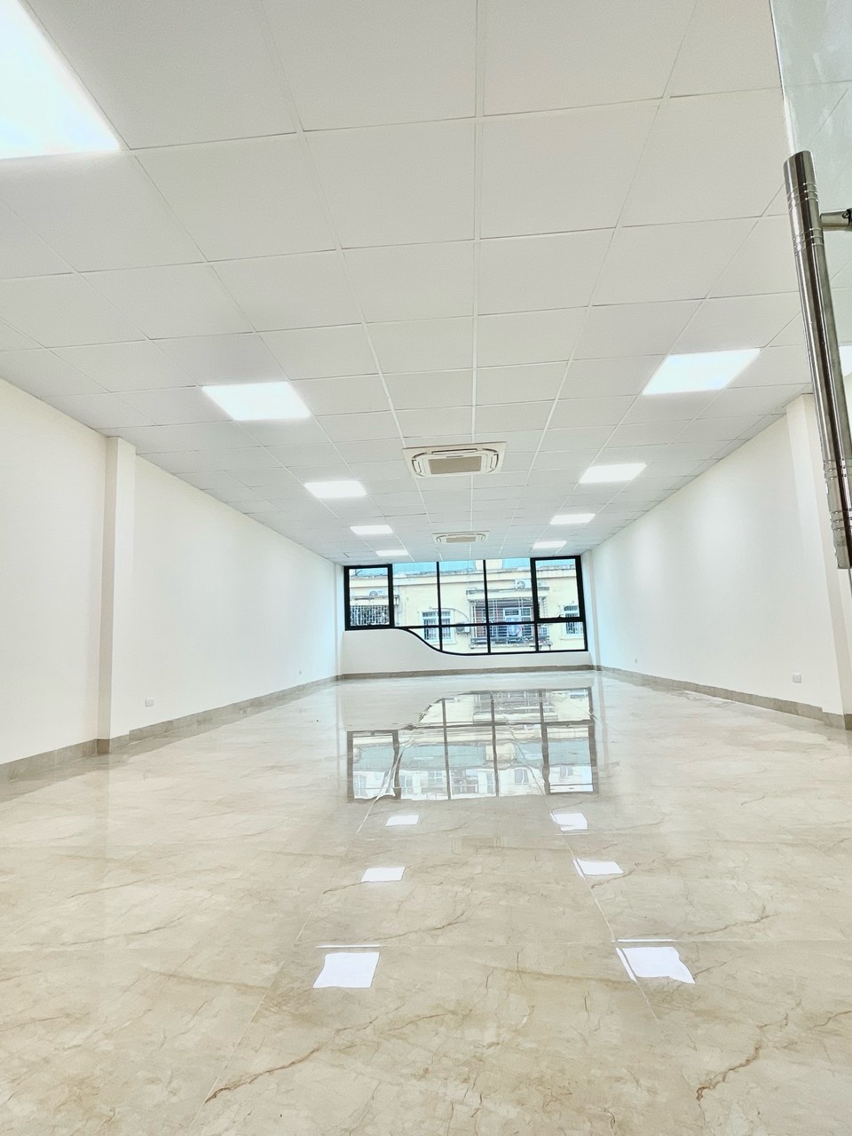 z5360944316317_b0ceb9ebc5df5945c405c8f280ebf861