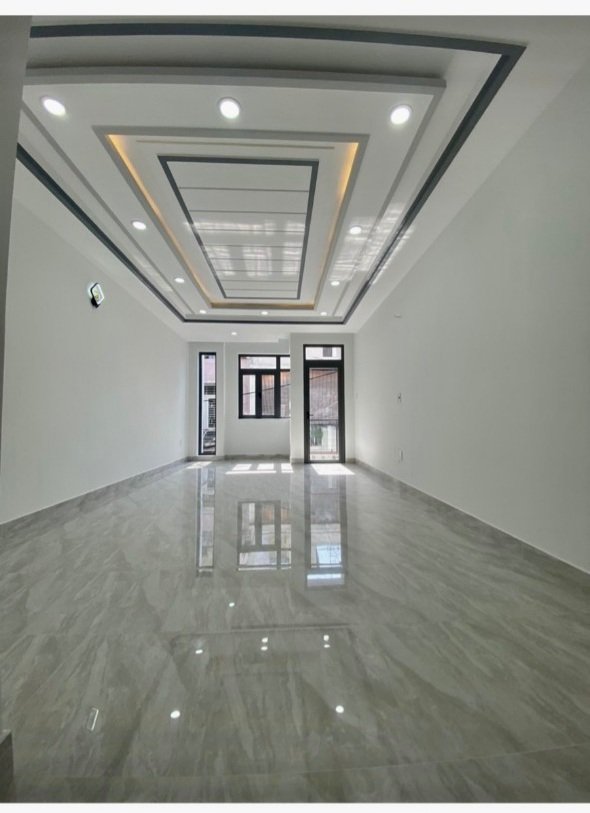 z5361920317834_edd88e7b7a46cfc36ce7c16de7e9c98f