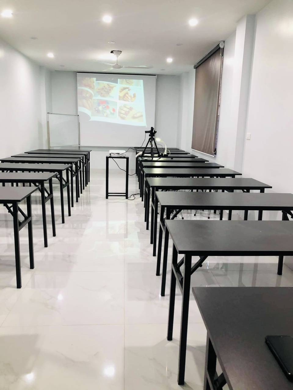 z5362565419494_b35292e74162a096ae98e8d82f9788d1