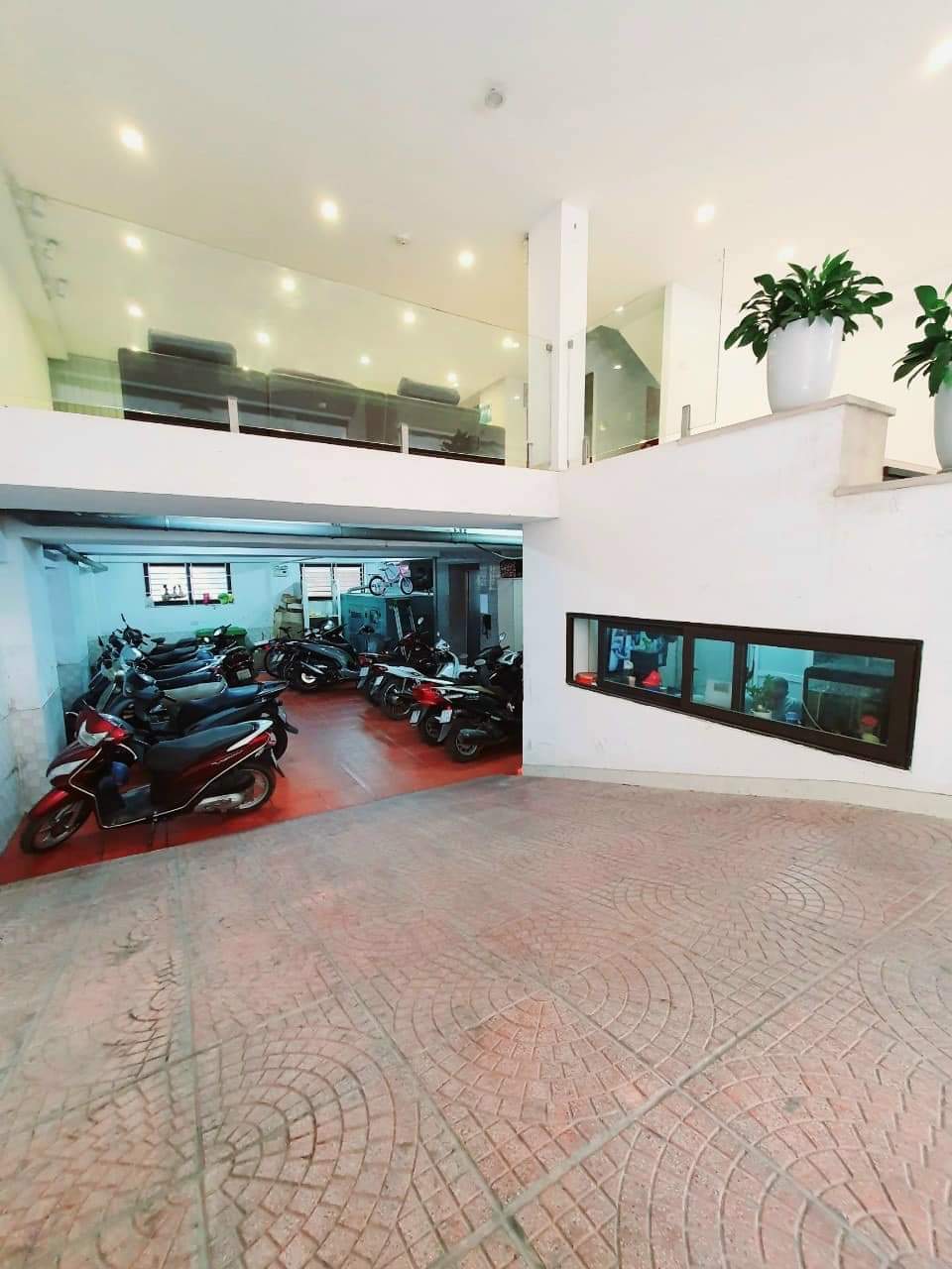 z5366955138428_643941ffc0aa74401d288f6d77014efb