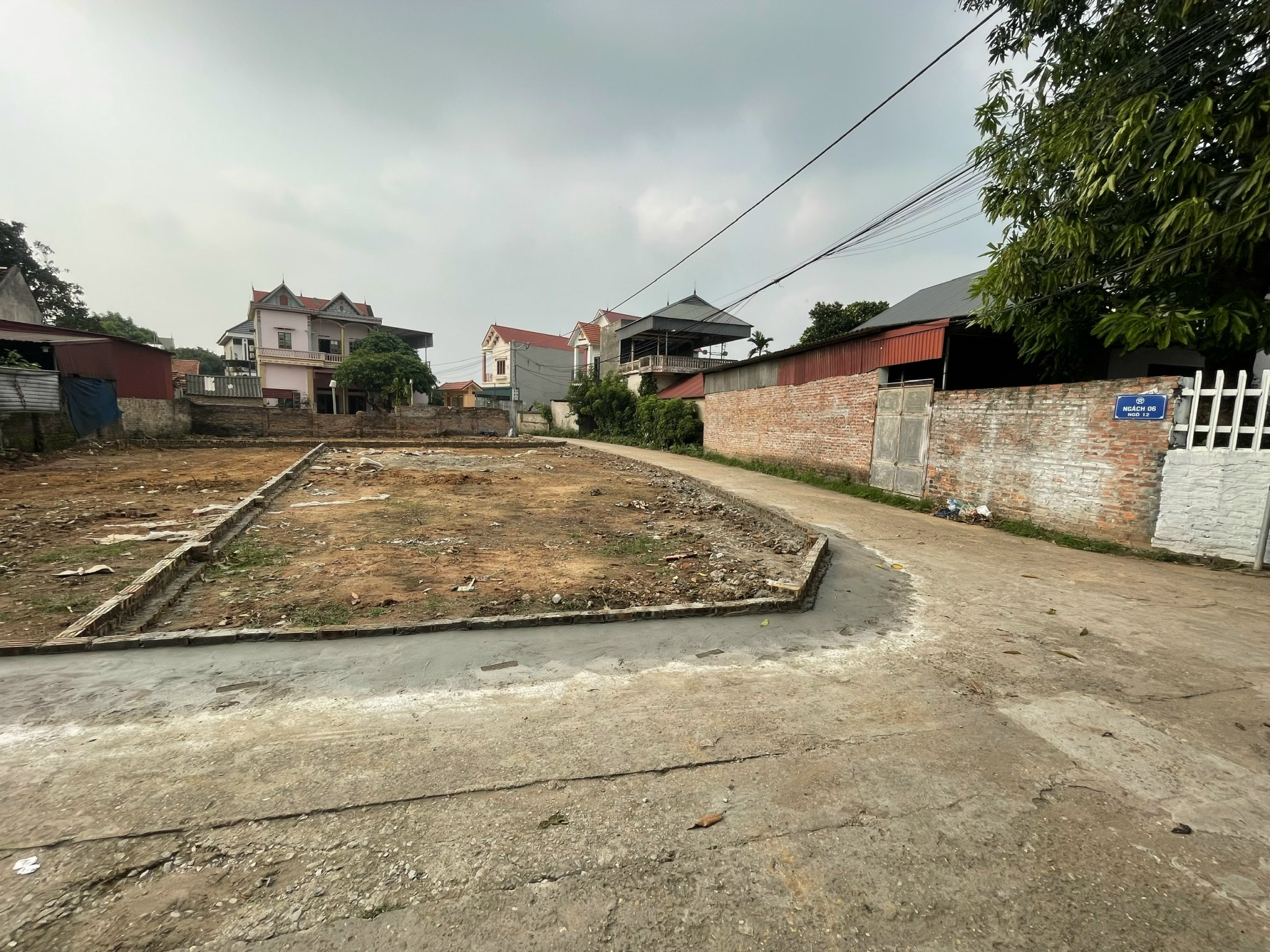 z5369137443608_b2e51b4a76fd94c620c3861a1534c4bb