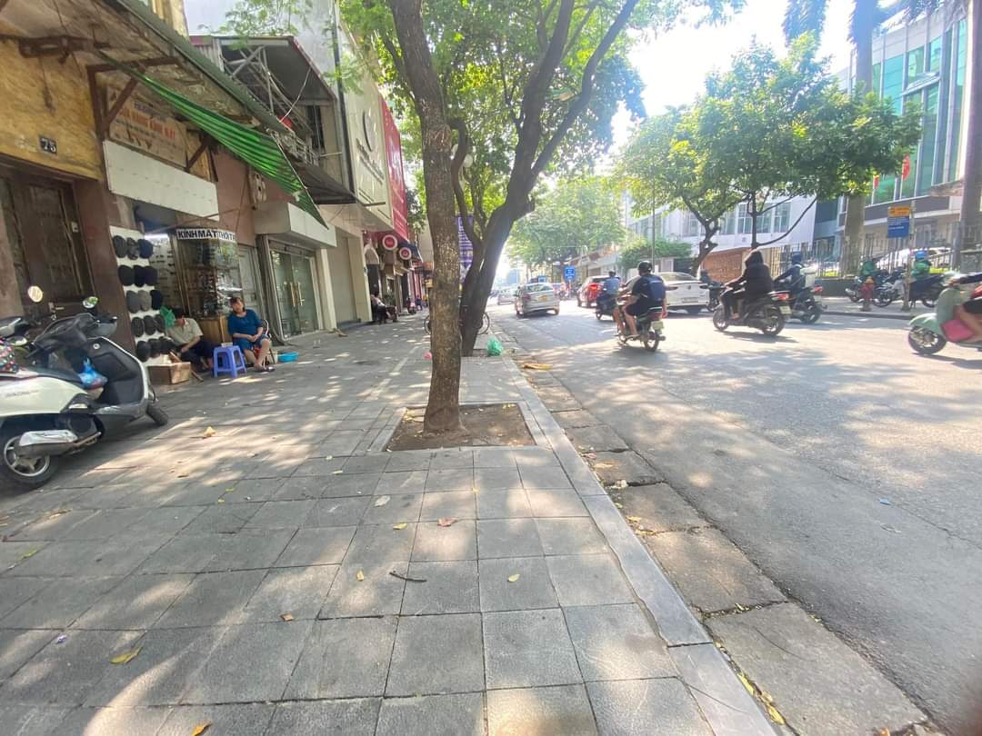 z5372960549423_d235b0a9bd06821a2217d9d5ce02d149