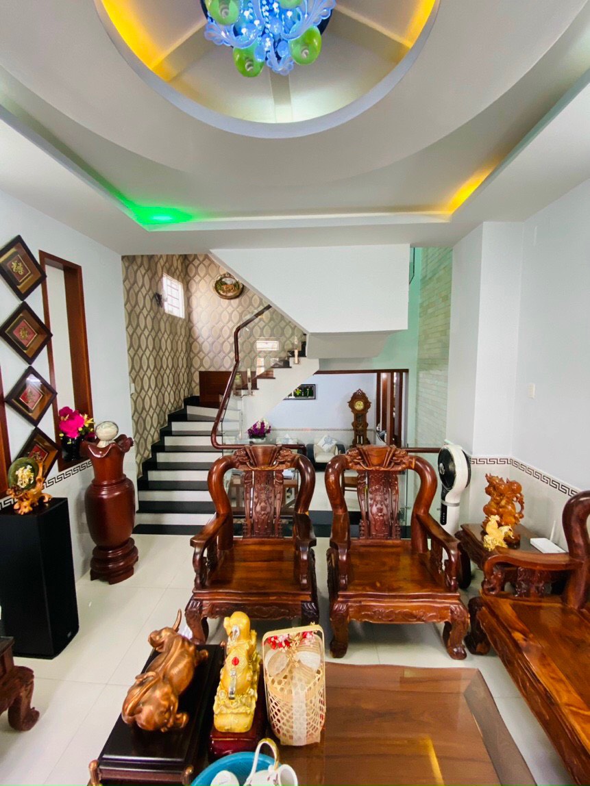 z5375490708963_4e9a7ace97081449afc0655ad311ffcd