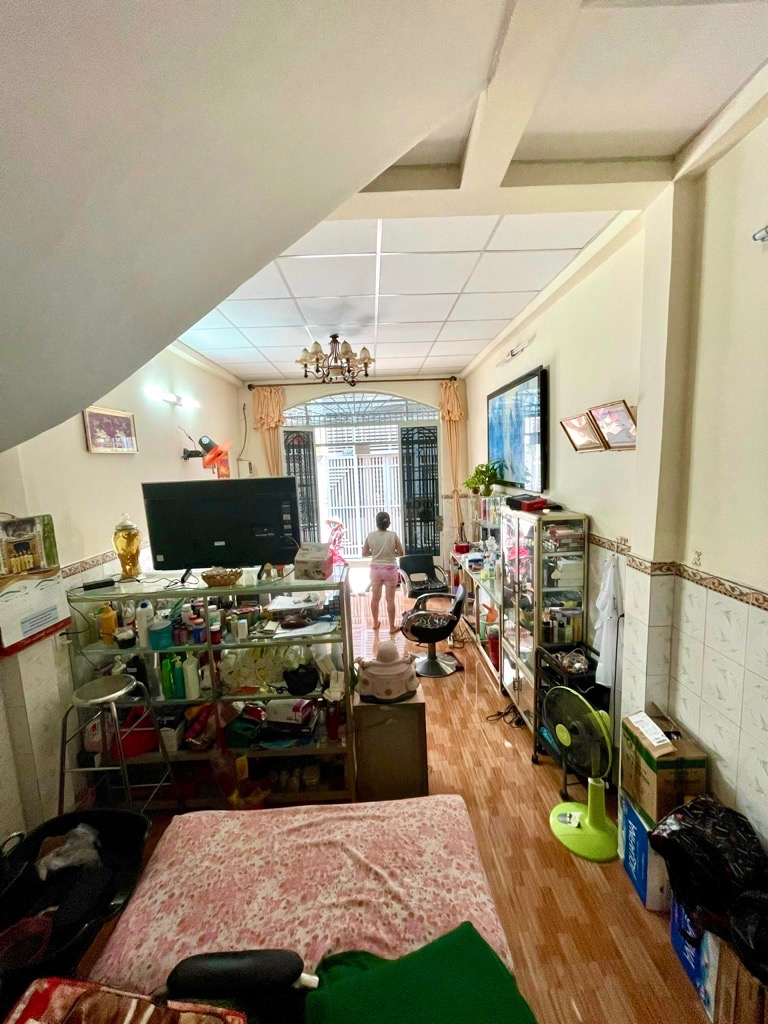 z5375492950255_ea5ea200ca1c4312f3e2b21267bfd9c8