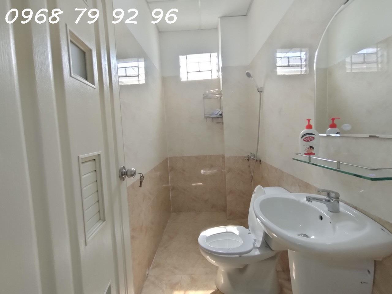 z5375781971037_2781ec60b29229fb54ffe956eececeef