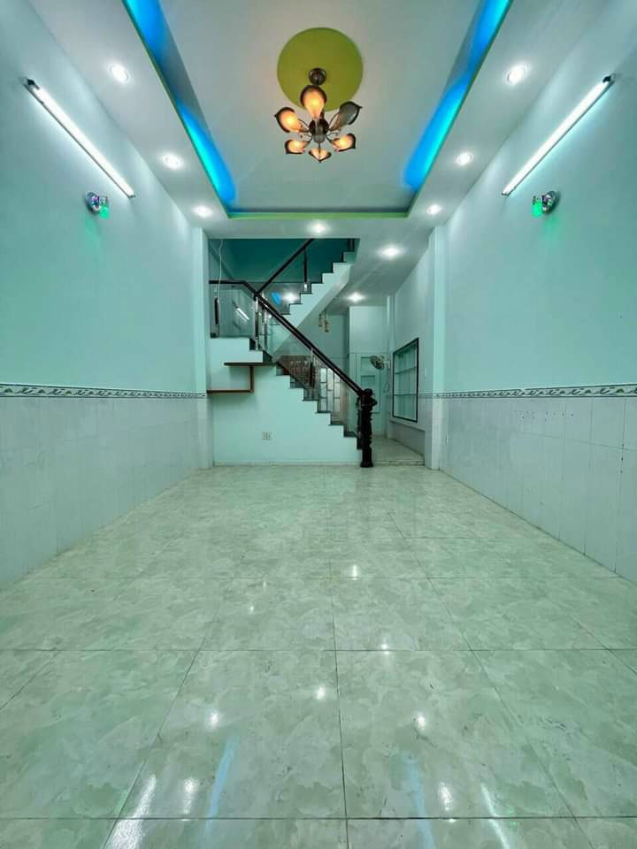 z5377546471093_17b1735057fa306cf1ebff0d88874612