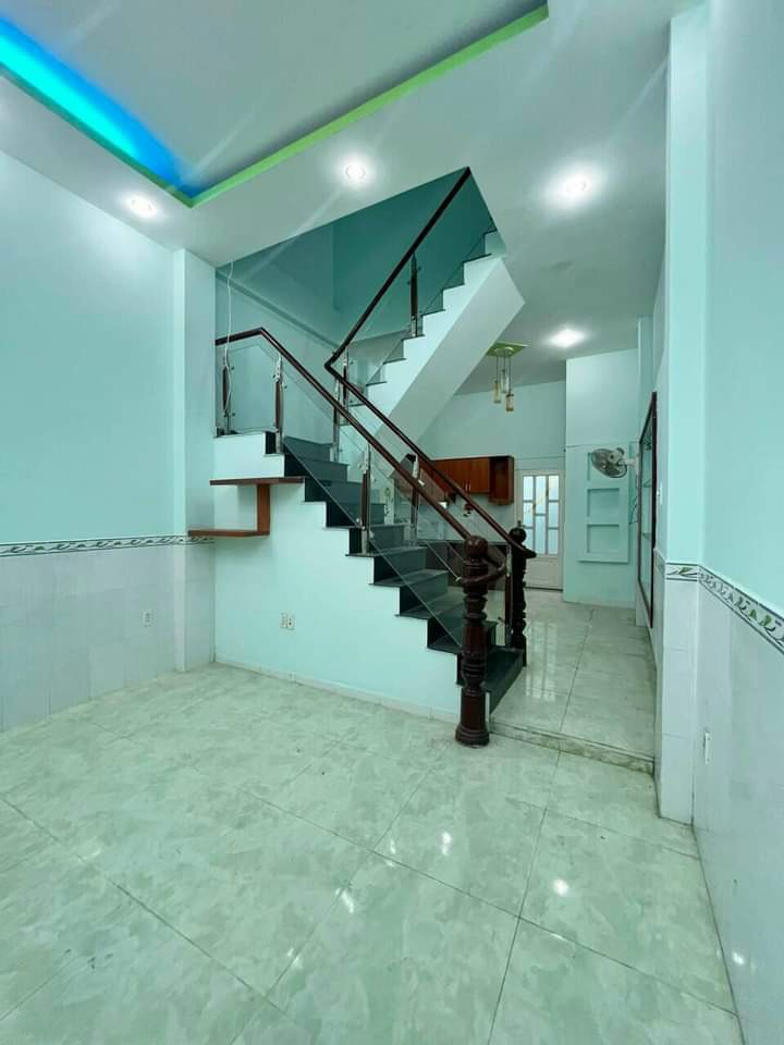 z5377546474937_97d82a1aae08a76e495624816f59e1fb