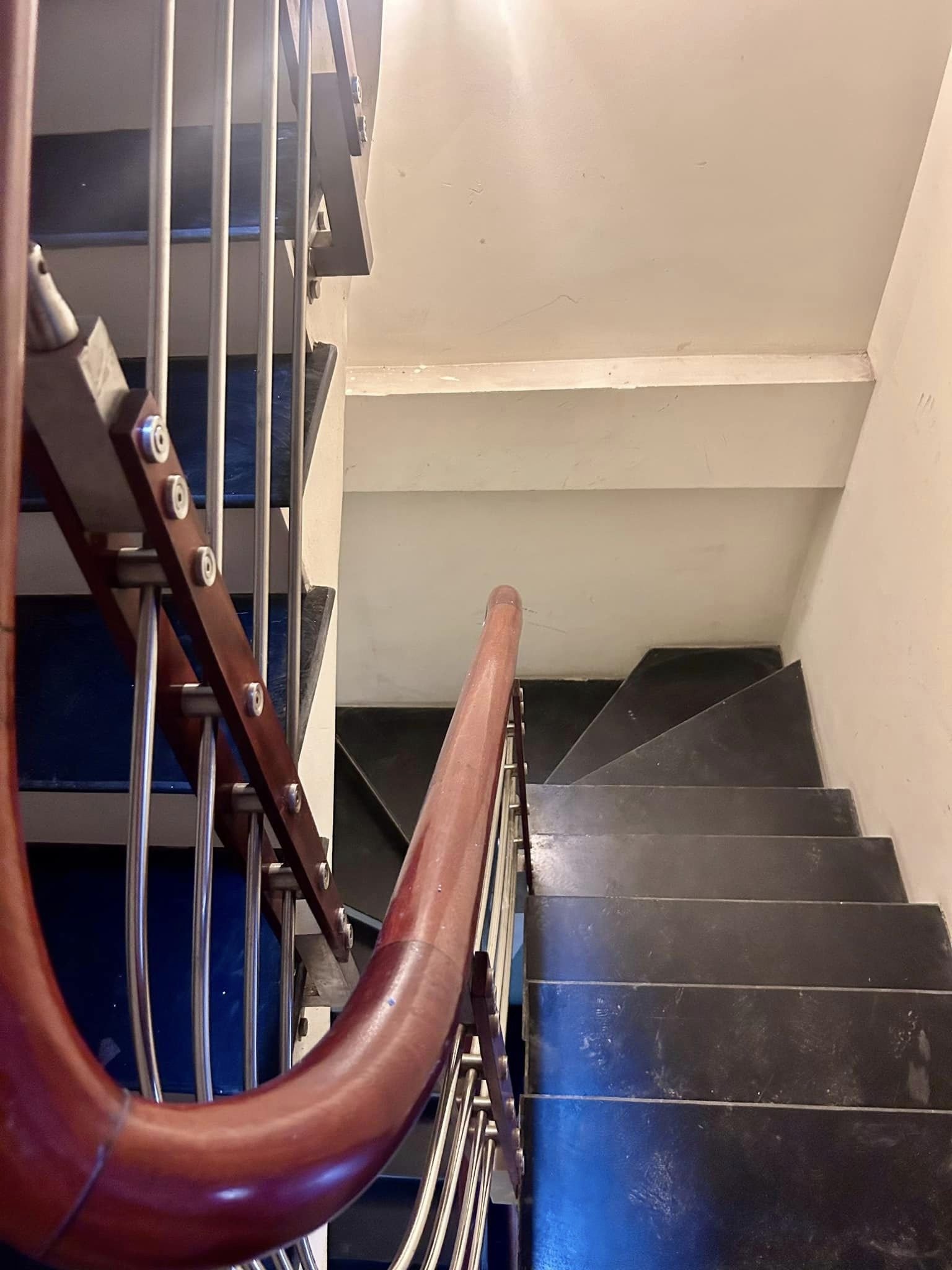 z5377918316717_619feaedcffde9075ea47d046199ebe2